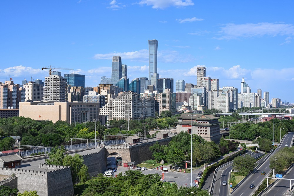 米乐 M6米乐27省份半年报：长三角挑大梁中部“吊车尾”东北踩油门？(图3)