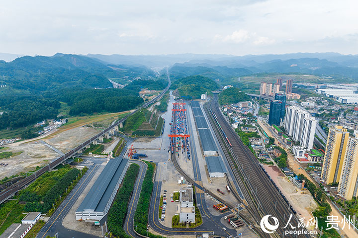 贵州贵阳：区港联动 打造内陆开放型经济新高地米乐M6 米乐(图4)