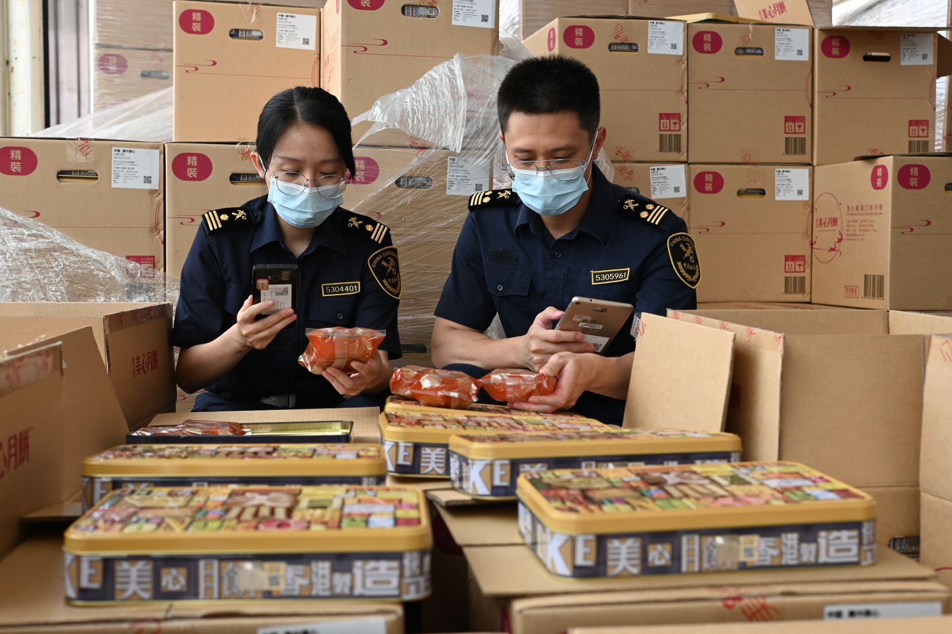 “最年轻”口岸畅通大湾区东部大动脉！莲塘口岸启用3周年监管进出口货物12767万吨米乐M6 米乐(图2)