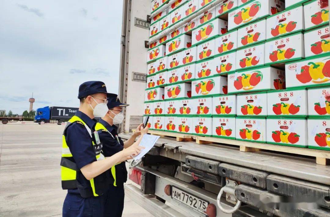 创历年同期新高！前7个米乐 M6米乐月满洲里公路口岸进出口货