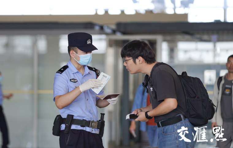 米乐M6 米乐暑运期间南京空港口岸出入境人员达34万人次