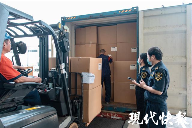 米乐 M6米乐二手车出口新通道！1-7月苏州中欧班列数增长7