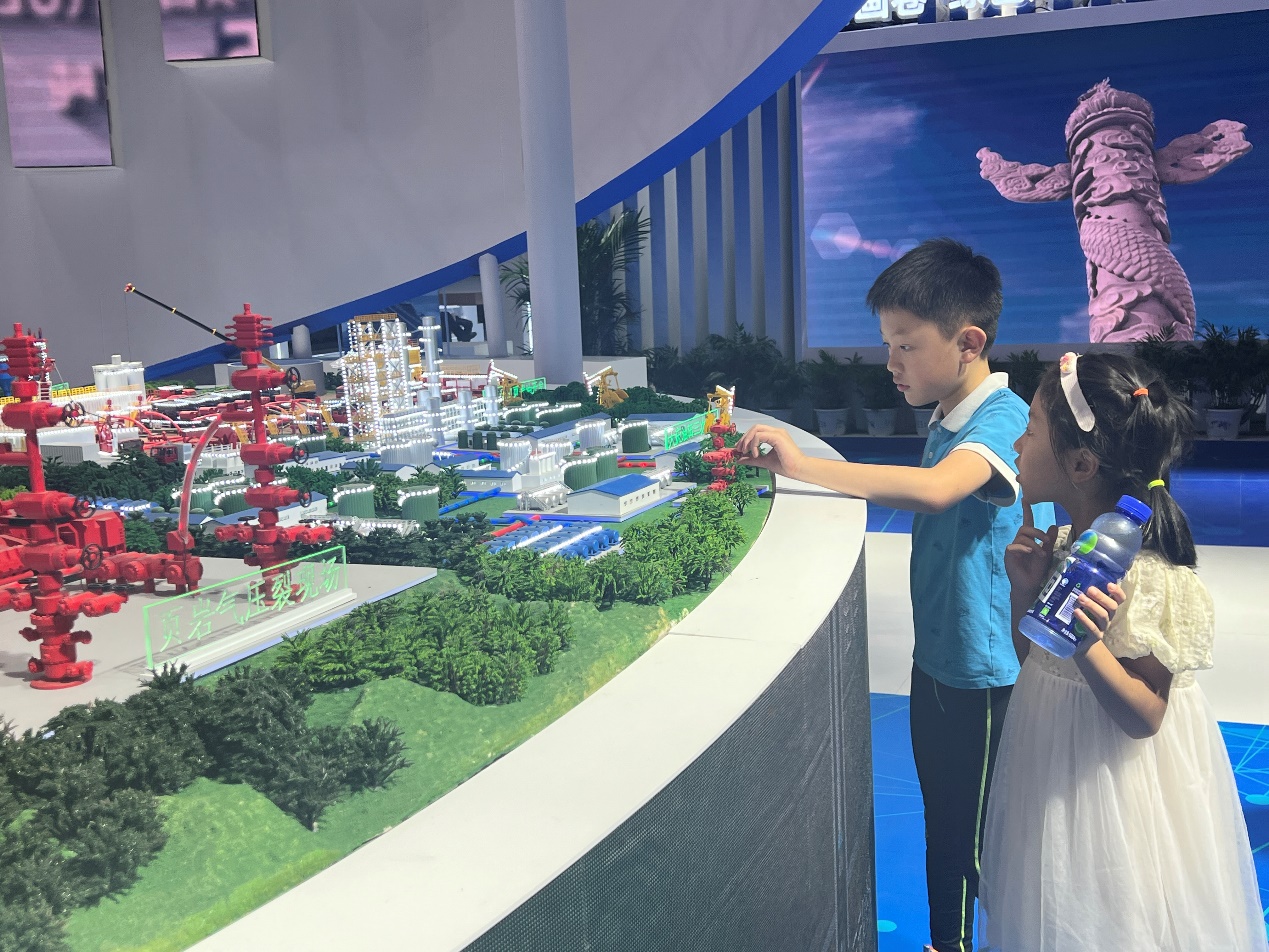 米乐 M6米乐2023年服贸会新观察：踏“绿”而来激活服务贸易新动能(图2)