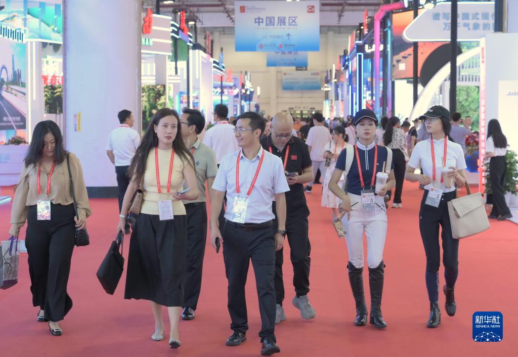 米乐 M6米乐新华全媒+丨第二十三届中国国际投资贸易洽谈会在厦门举办(图4)