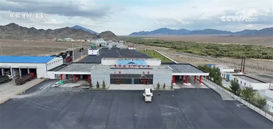米乐M6 米乐新疆塔克什肯口岸出入境能源车辆和进出口量创新高