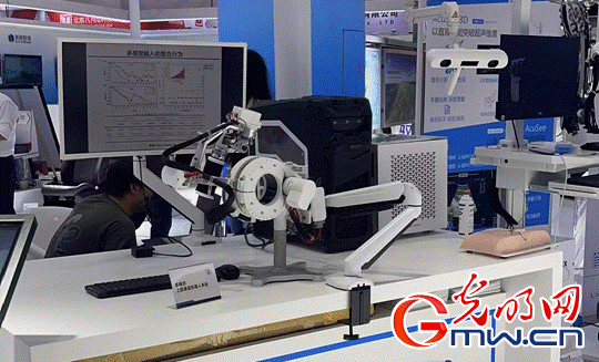 2023服贸会丨“朋友圈”越扩越大！20米乐 M6米乐23年服贸会变身世界会客厅(图3)