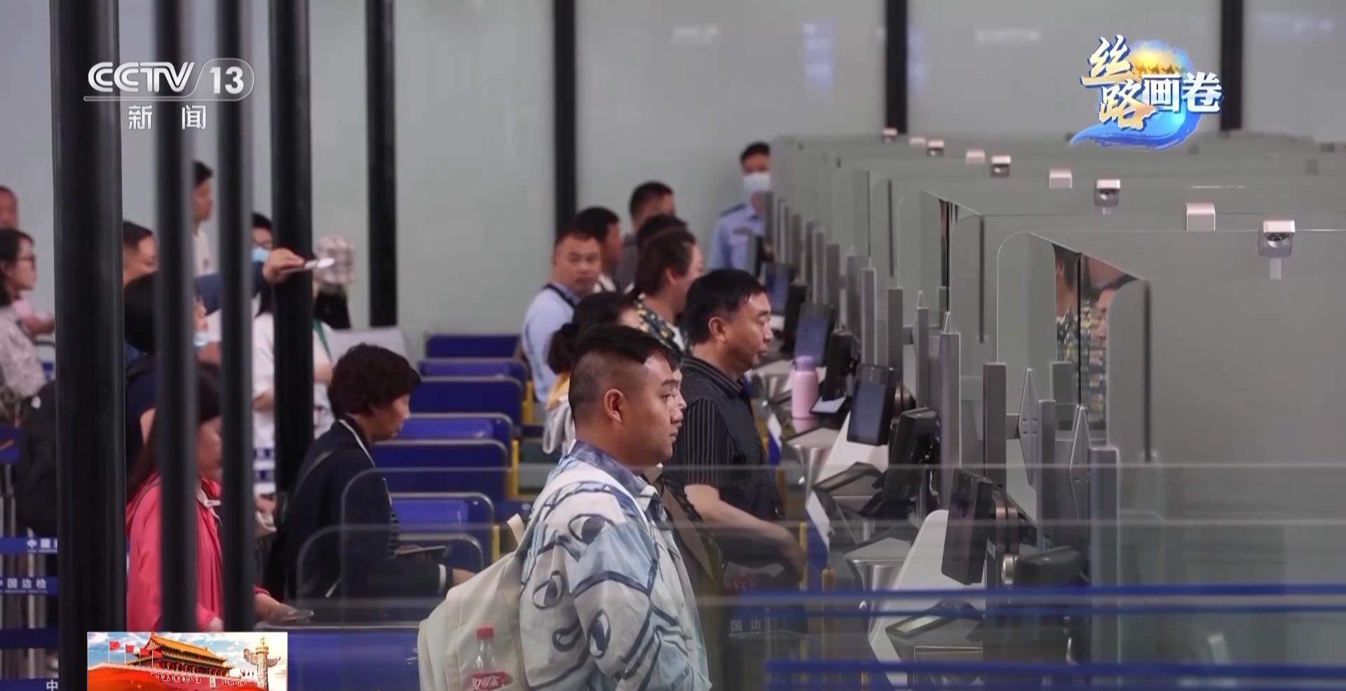 米乐 M6米乐云南磨憨：边境小镇变身国际大口岸 中老铁路跑出互利共赢“加速度”(图3)