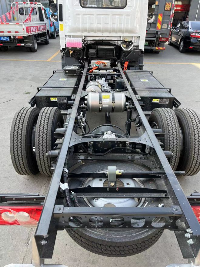 米乐M6 米乐北京新能源货车智蓝吉利蓝擎预挂车(图2) 米乐M6 米乐北京新能源货车智蓝吉利蓝擎预挂车(图2)