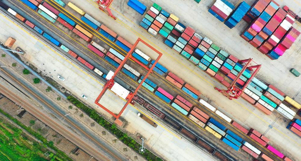 米乐M6 米乐十年来江苏与“一带一路”共建国家进出口总额年均