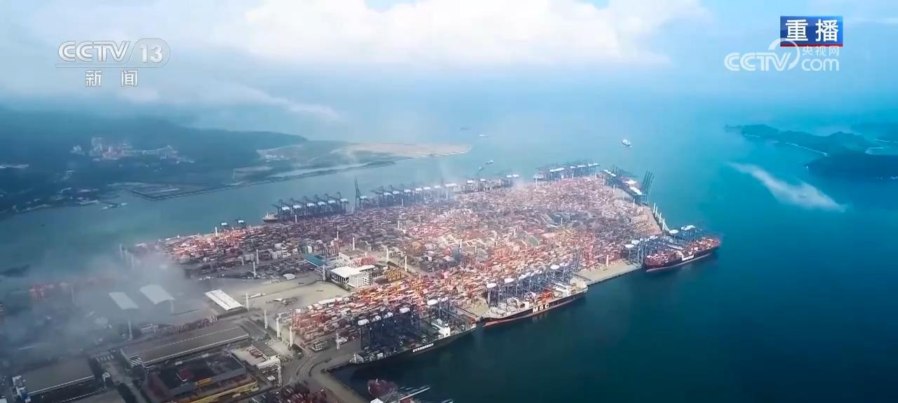 米乐M6 米乐前十个月我国货物贸易进出口总值3432万亿元 月度进出口向好态势更加巩固(图2)