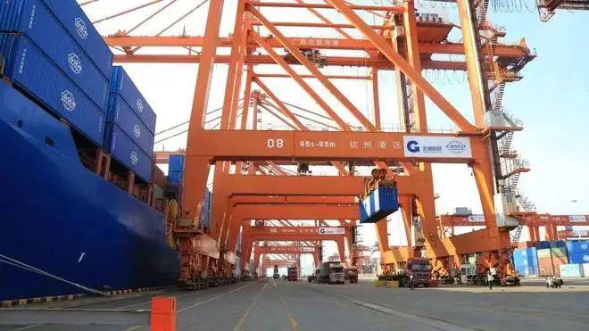 观察 中国货物进出口连续两个月同比正增长——外贸稳中向好态势持续巩固(图2)