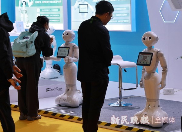 回眸2023 新民晚报年终图集①：“AI”生活(图17)