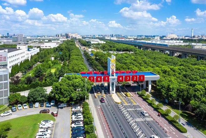 前11月进出口增长88%！江苏昆山：何以能？(图2)