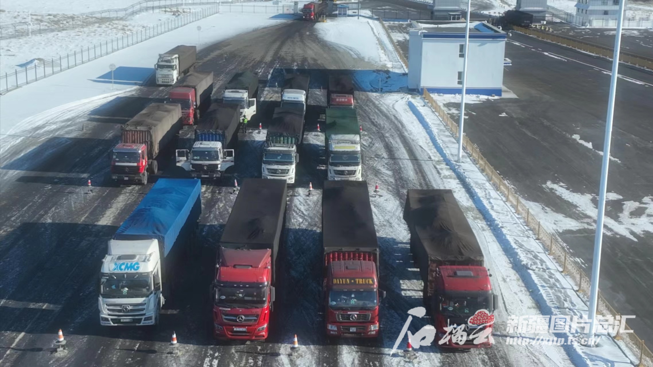 塔克什肯口岸1月进出口货物量、贸易额实现“开门红”