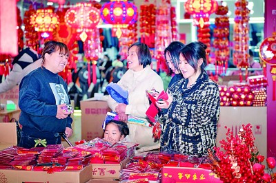 小商品闯出大市场做成大产业(图2) 小商品闯出大市场做成大产业(图2)