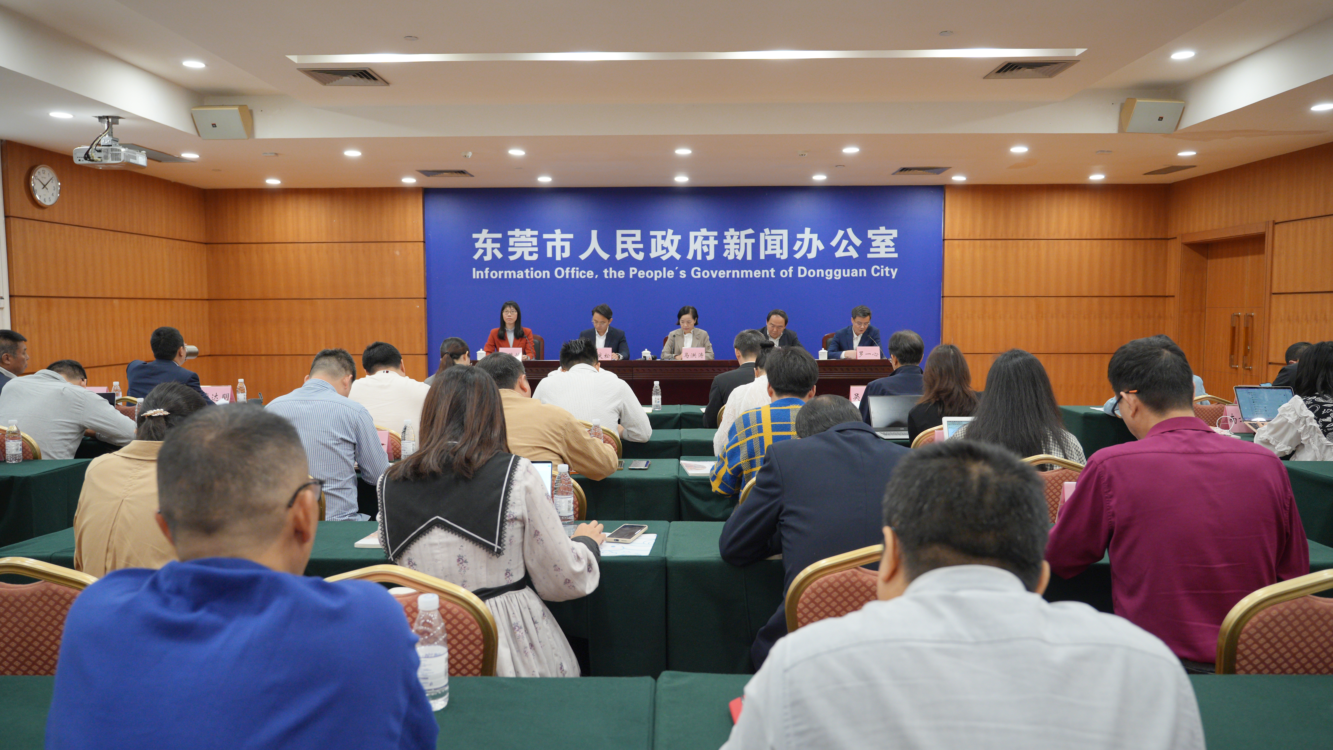 农业农村部农业贸易促进中心主任马洪涛：“食博会·预博会”成国际农食行业“风向标”打造全产业链服务平台(图1)