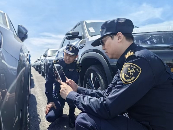 今年前4月长三角区域外贸进出口总值达504万亿元创新高上海海关助推长三角高质量一体化发展(图1)