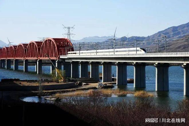 阿拉山口铁路口岸宽轨编组站项目 强化新疆进出口货物集散能力